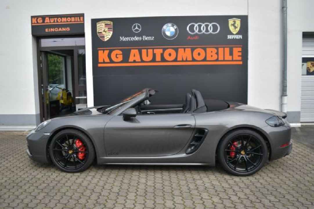 Porsche Boxster 718 GTS-PVTS-SportChrono-PASM-Lenkradhei