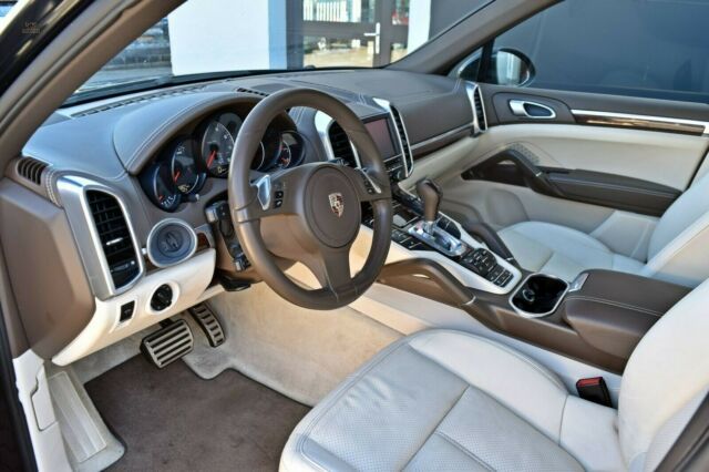 Thumbnail von Porsche Cayenne S PASM-Panorama Camera-PDLS-BOSE-BiColor