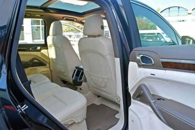 Thumbnail von Porsche Cayenne S PASM-Panorama Camera-PDLS-BOSE-BiColor