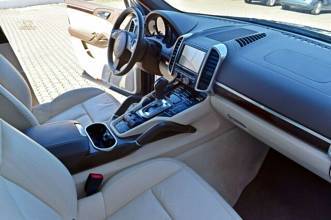 Thumbnail von Porsche Cayenne S PASM-Caméra panoramique-PDLS-BOSE-BiColor