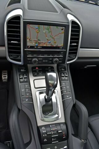 Thumbnail von Porsche Cayenne S Diesel-V8-PDLS-PASM-PCM-Panorama