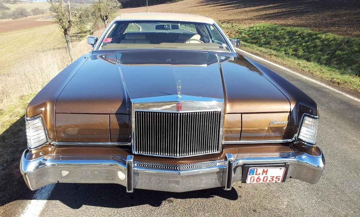 Lincoln Mark IV v perfektním stavu, neobnovený, málo najetých mil.