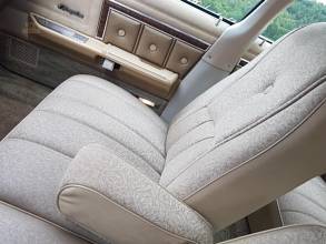 Thumbnail von Ford Ltd. Brougham Sedan, en üst model, tam boyutlu