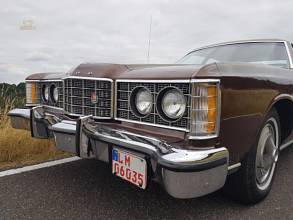 Thumbnail von Ford Ltd. Brougham Sedan, en üst model, tam boyutlu