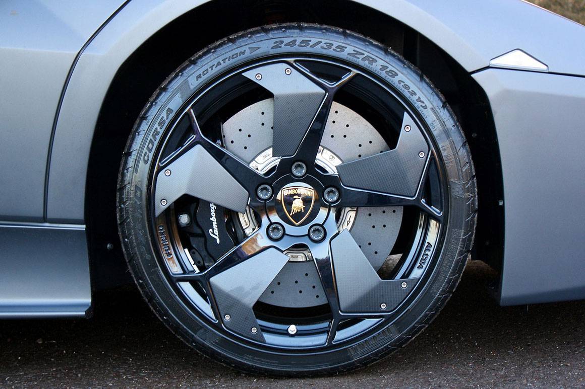 Thumbnail von Lamborghini Reventón (2008)  One of 20 ever built