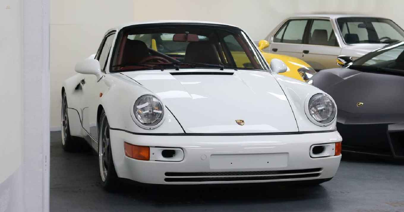  Porsche 911 Turbo S Leichtbau (1993)  1 of 86 cars worldwide