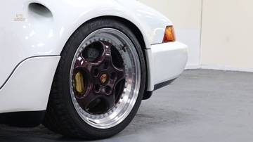 Thumbnail von Porsche 911 Turbo S Leichtbau (1993)  1 of 86 cars worldwide