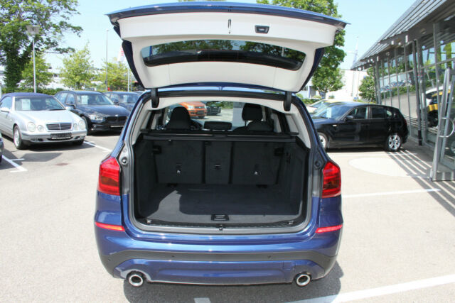 Thumbnail von BMW X3 xDrive20d Affichage tête haute Clé Attelage