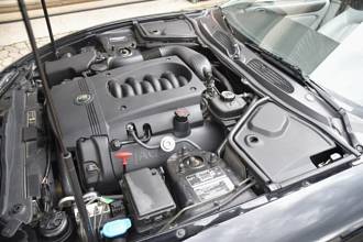 Thumbnail von Jaguar XK8 Cabriolet 4,2L Piano schwarz ÉTAT PARFAIT