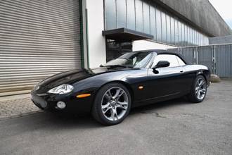 Thumbnail von Jaguar XK8 Cabriolet 4,2L Piano schwarz ÉTAT PARFAIT