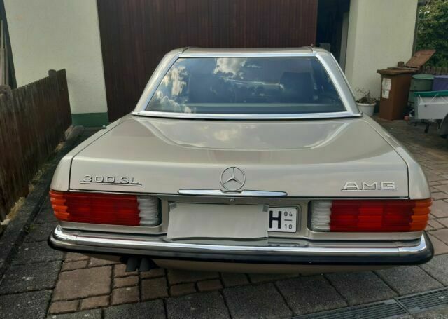 Thumbnail von Oldtimer SL 300 Typ 107  Cabrio Roadster mit separatem Hardtop