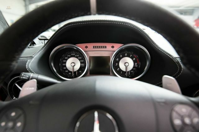 Thumbnail von Mercedes-Benz SLS AMG GT Final Edition Roadster 1 de 350