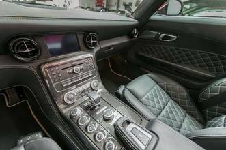 Thumbnail von Mercedes-Benz SLS AMG GT Final Edition Roadster 1 de 350