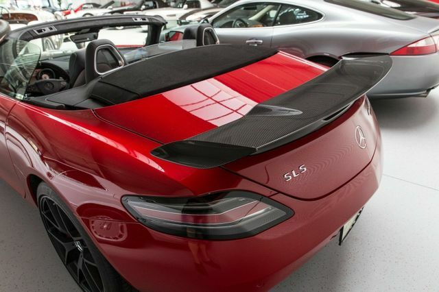 Thumbnail von Mercedes-Benz SLS AMG GT Final Edition Roadster 1 de 350