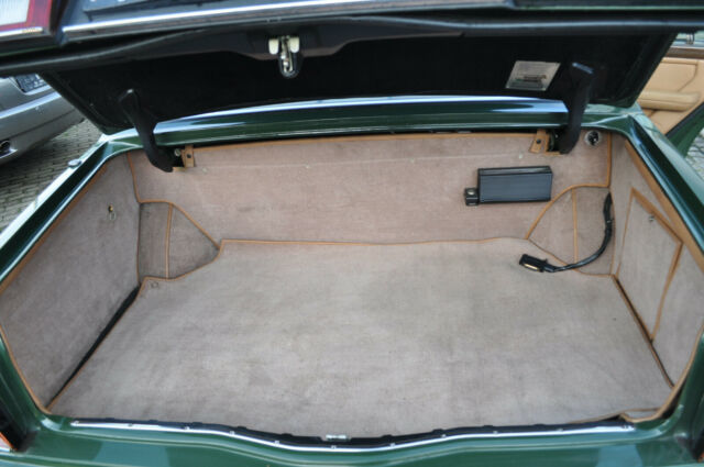 Thumbnail von Bentley Eight