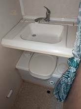 Thumbnail von Жилой модуль LELY Dutchcamper 260DS для среднеразмерных пикапов