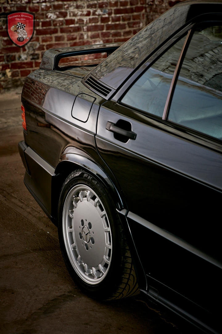 Thumbnail von Mercedes Benz 190 E 2.5 16V