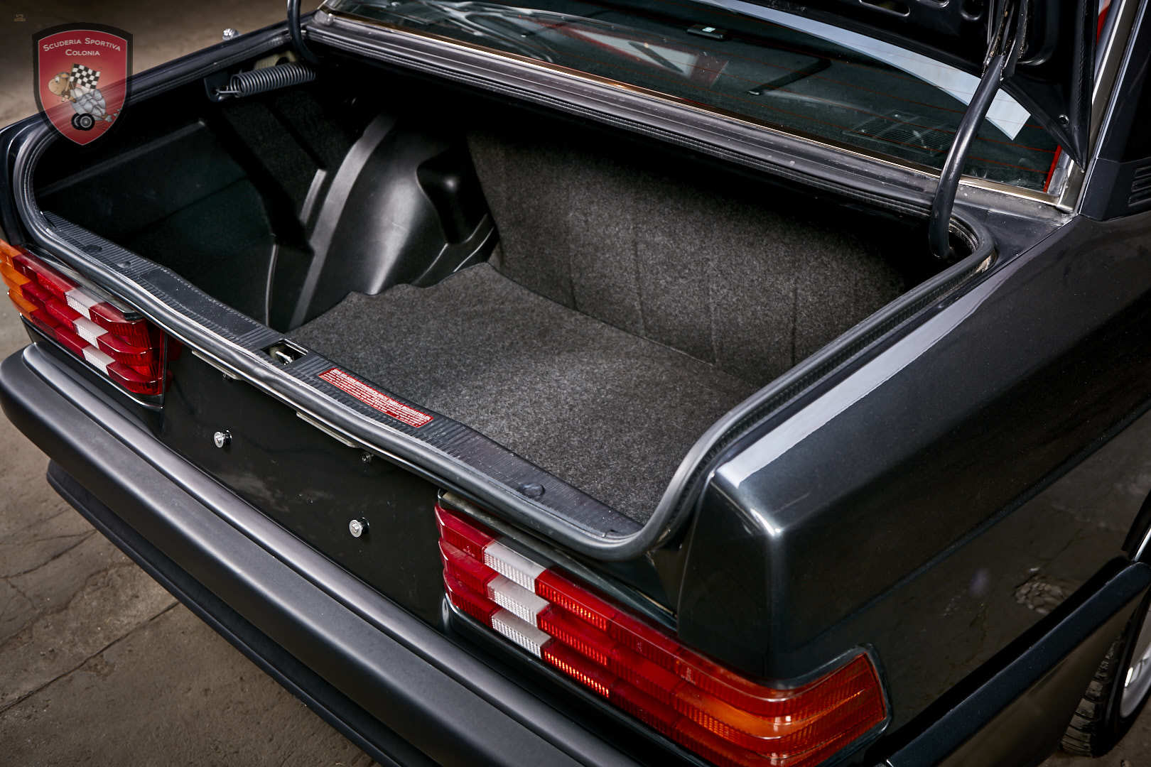 Thumbnail von Mercedes Benz 190 E 2.5 16V