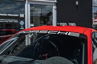 Thumbnail von Porsche 935 1 OF 3 in Salzburg Red Spare Package