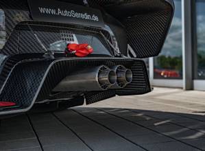 Thumbnail von Porsche 935 1 OF 3 in Salzburg Red Spare Package