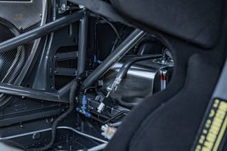 Thumbnail von Porsche 935 1 OF 3 in Salzburg Red Spare Package