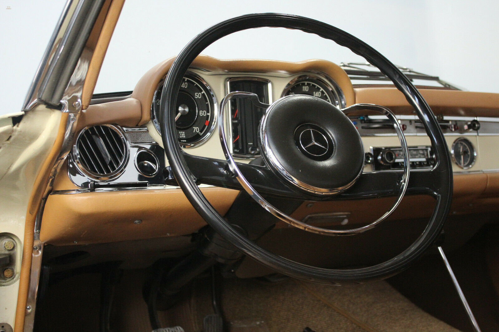 Thumbnail von Mercedes-Benz 250 SL Pagode Scheckheft Hardtop