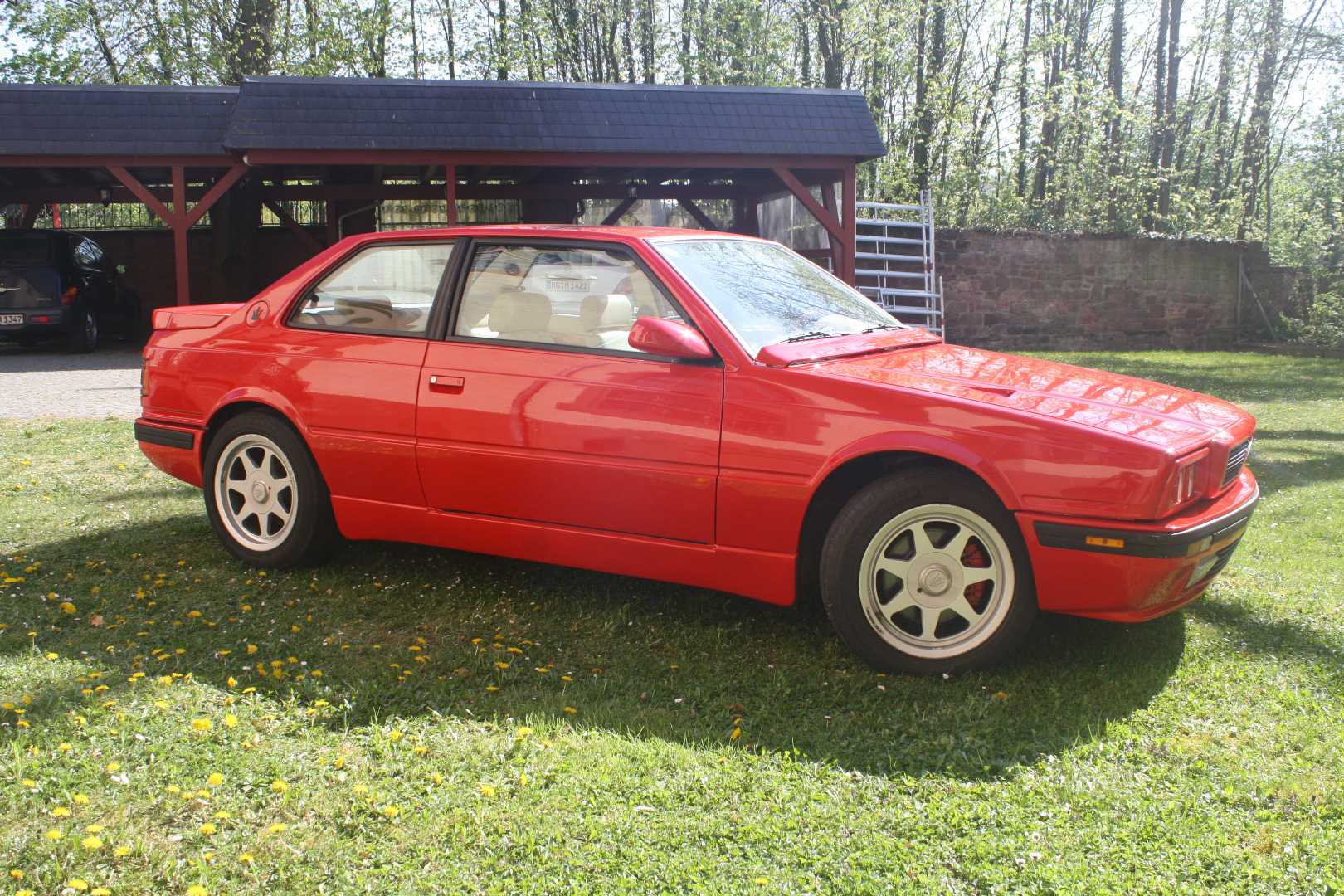 Thumbnail von マセラティ 222 4V