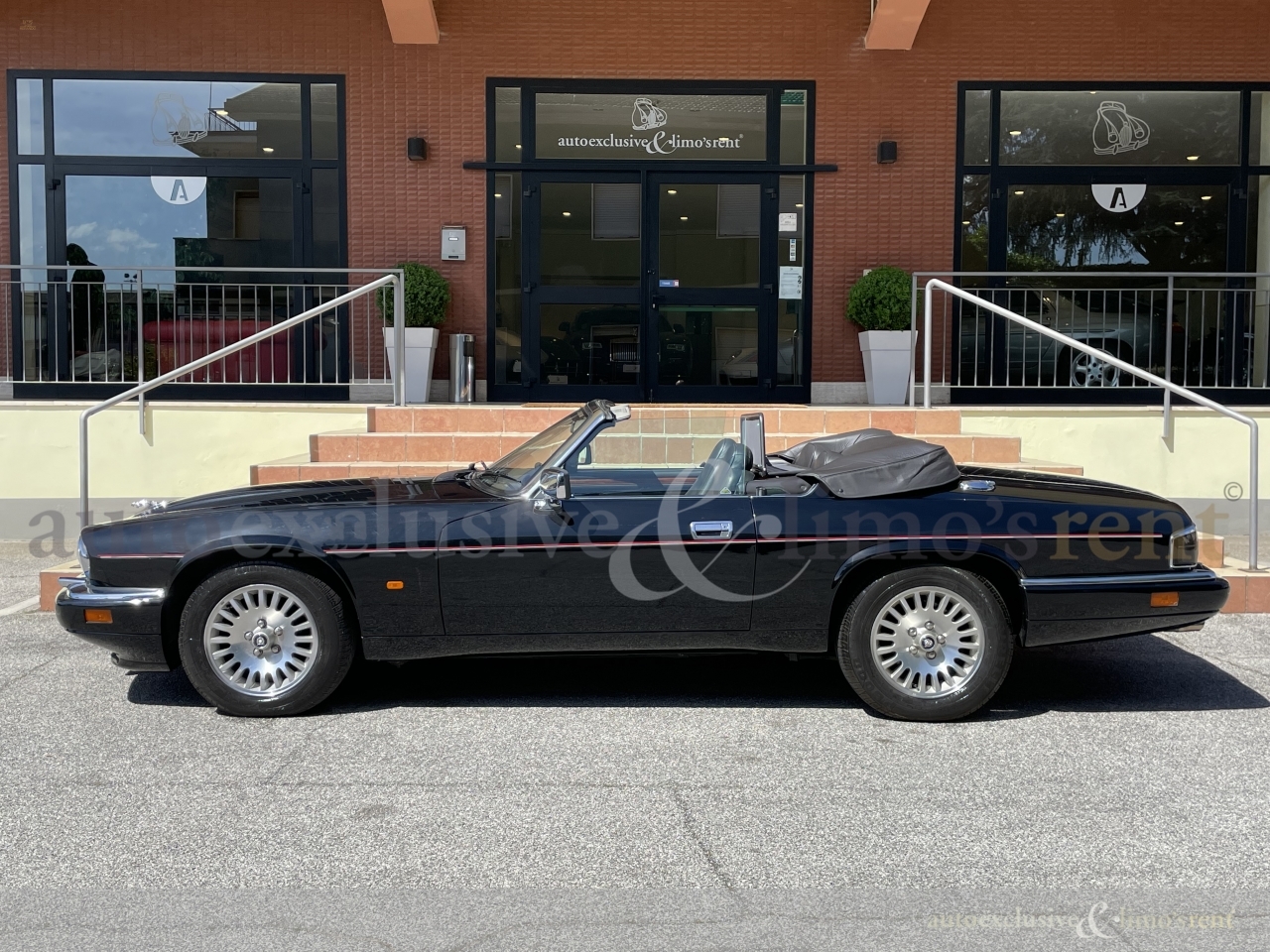 Thumbnail von Jaguar XJS 6.0 cat Convertible V12