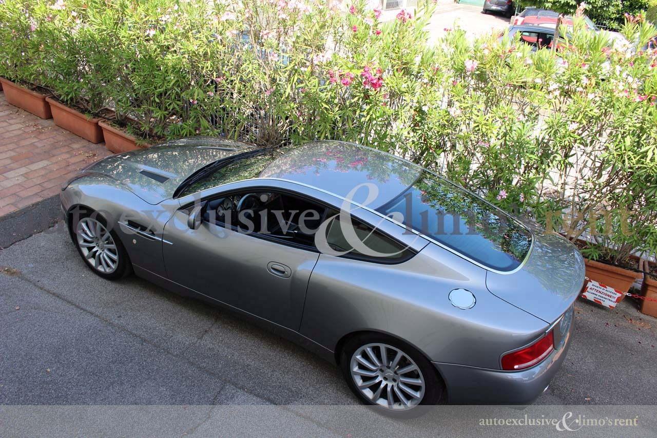 Thumbnail von Aston Martin Vanquish V12