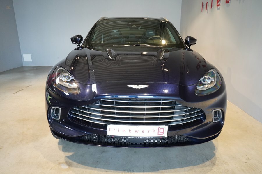 Thumbnail von Aston Martin DBX V8