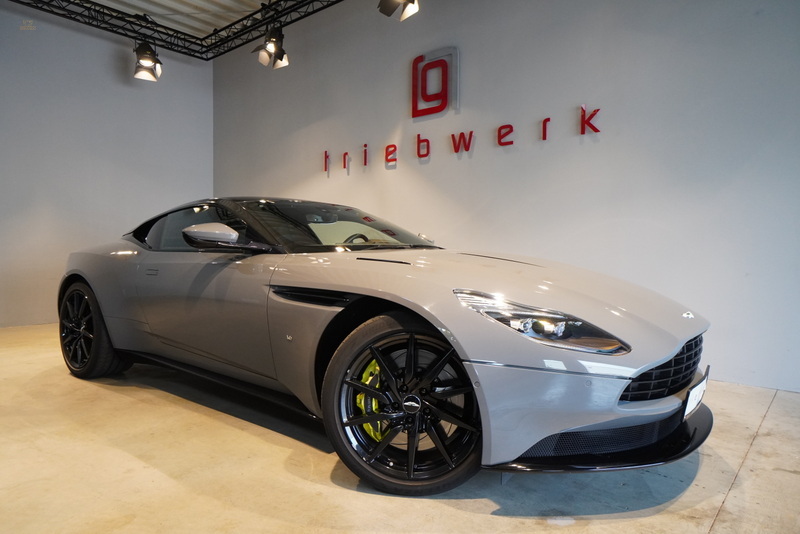 ston Martin DB11 5.2 V12 Launch