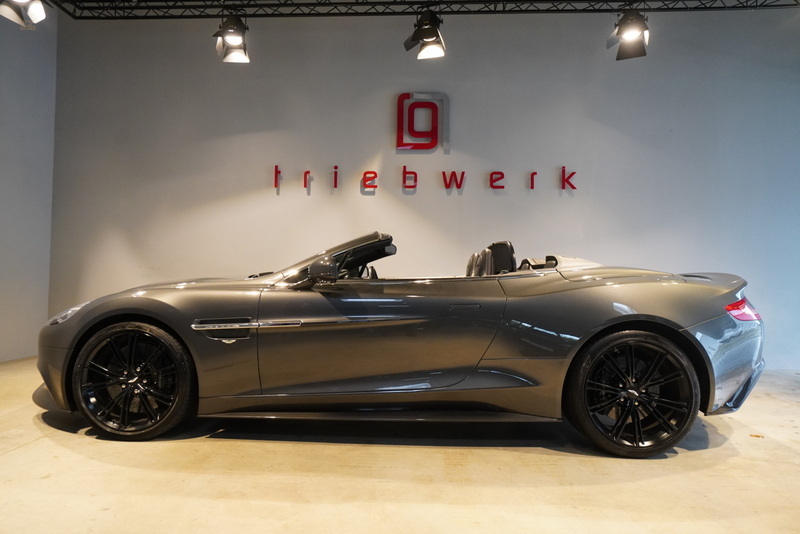 Thumbnail von Aston Martin Vanquish Volante V12 8 Gang