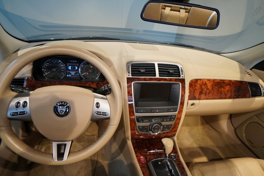 Thumbnail von Jaguar XK Cabriolet 4,2 V8