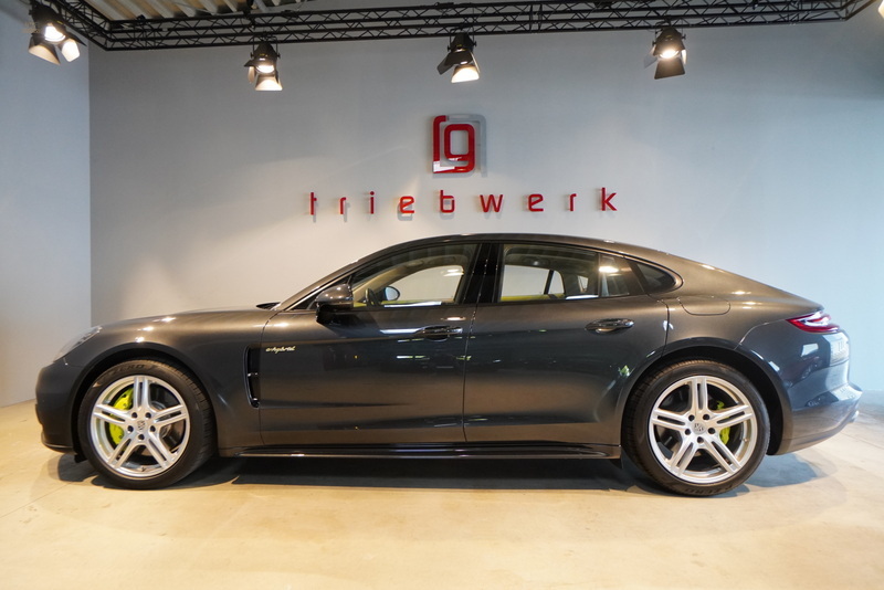 Thumbnail von Porsche Panamera 4 E- Hybrid