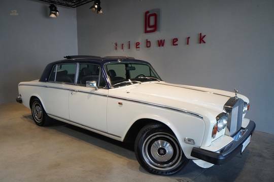 Rolls Royce Silver Wraith II