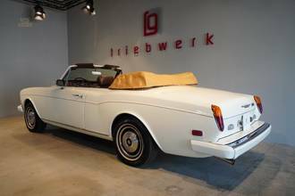 Thumbnail von Rolls Royce Corniche I 6.75 Litre V8 Weiss / Braun
