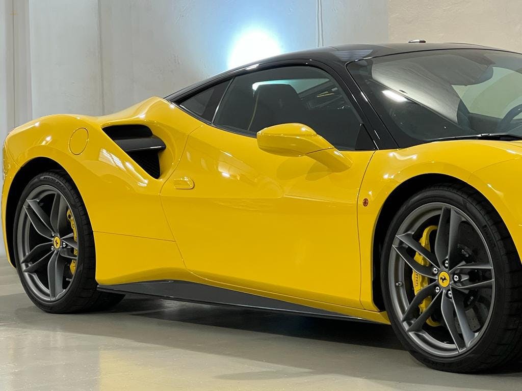 Thumbnail von Ferrari 488 GTB
