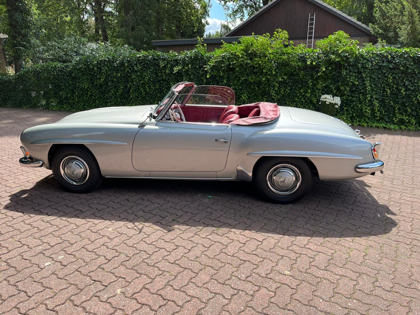 Thumbnail von Mercedes Benz 190 SL Cabriolet