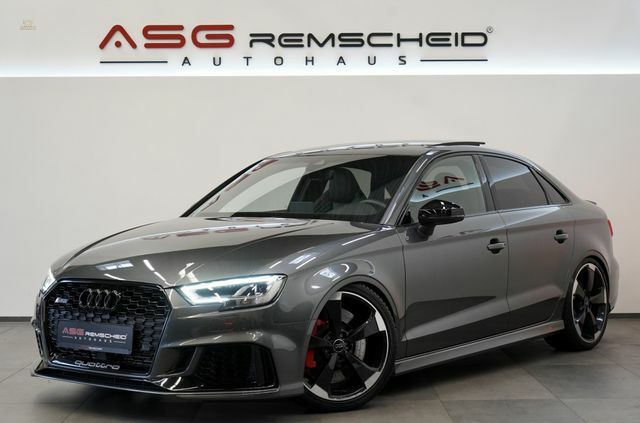 Audi - RS3