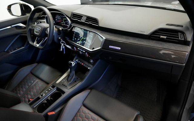 Thumbnail von Audi - RSQ3