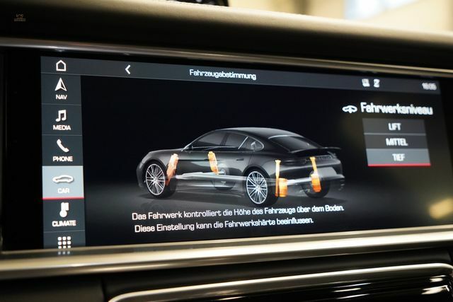 Thumbnail von Porsche - Panamera