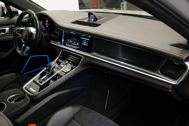 Thumbnail von Porsche - Panamera