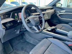 Thumbnail von AUDI E-TRON