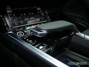 Thumbnail von AUDI E-TRON