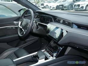 Thumbnail von AUDI E-TRON GT