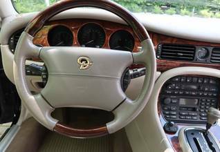 Thumbnail von Jaguar Daimler V8 Lange versie