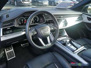 Thumbnail von AUDI Q8