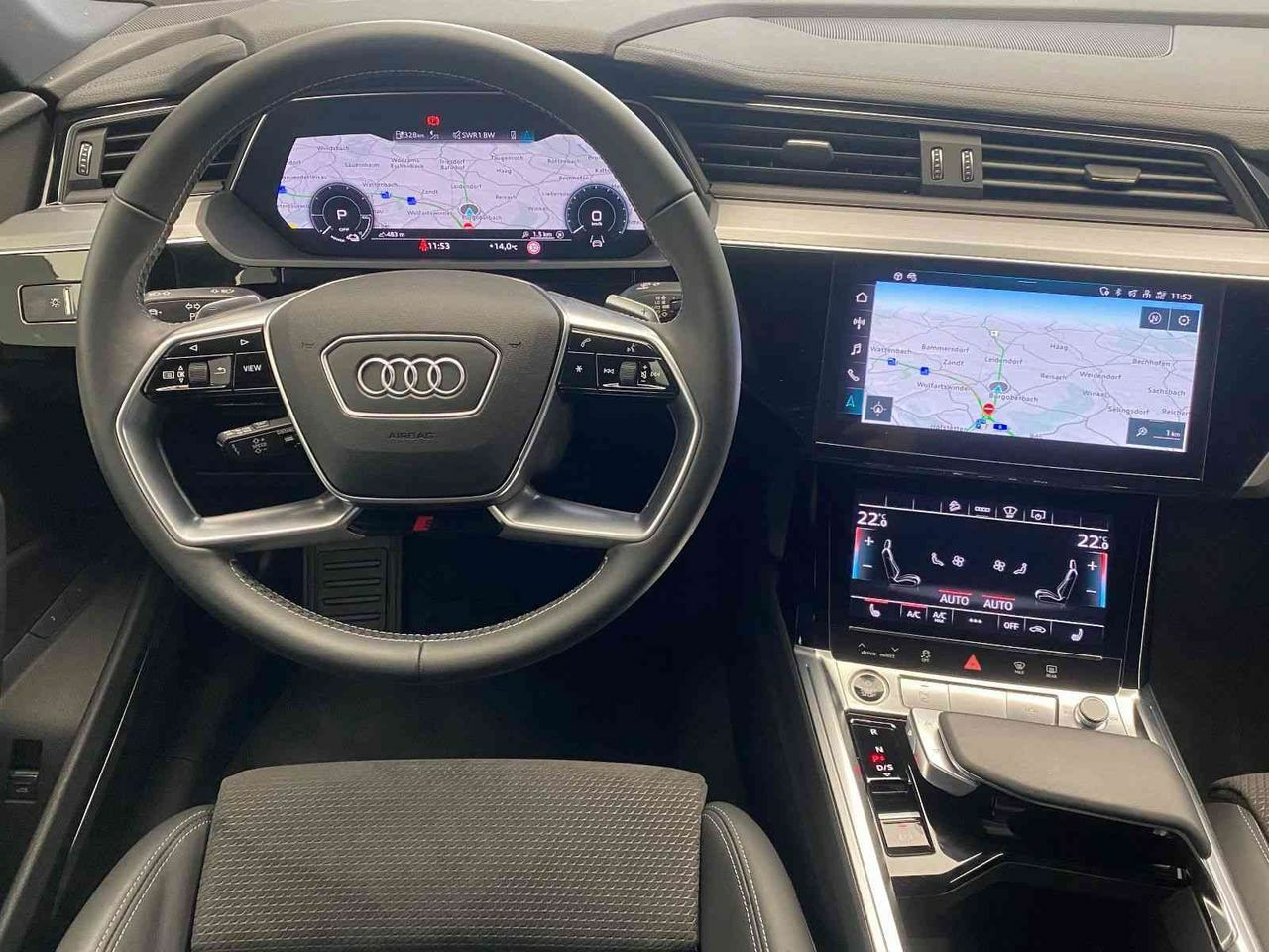 Thumbnail von AUDI E-TRON