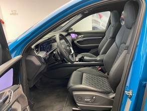 Thumbnail von AUDI E-TRON