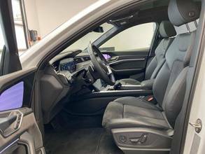 Thumbnail von AUDI E-TRON